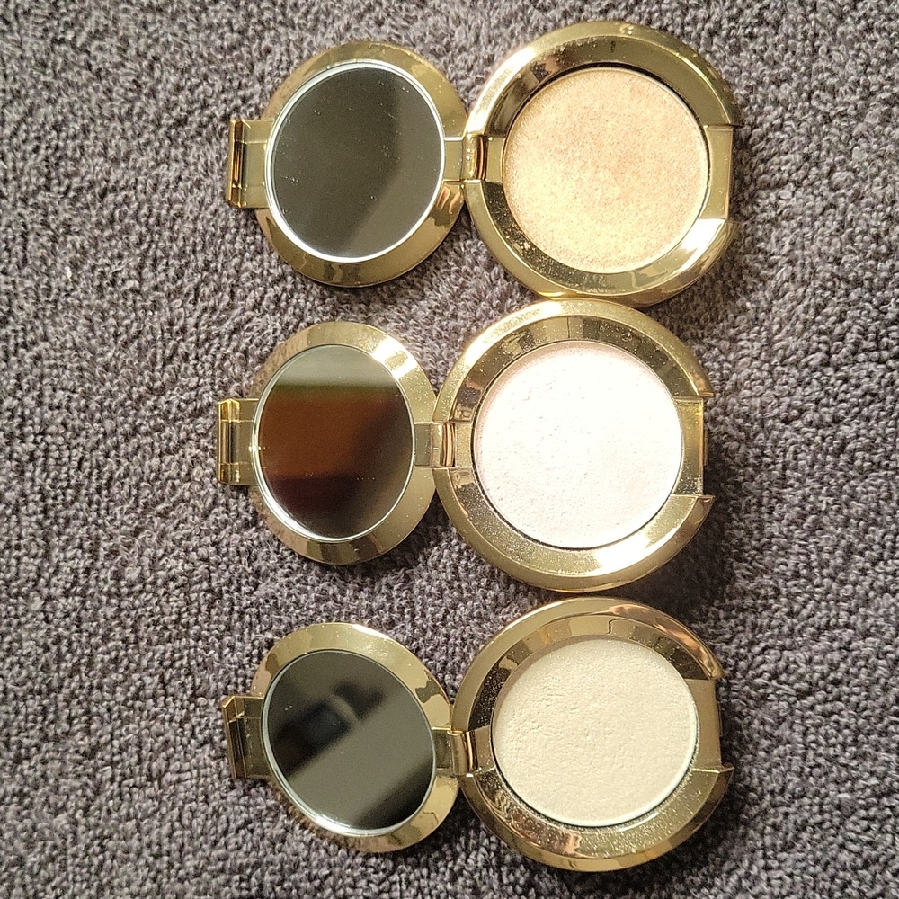 Becca highlighter trio.